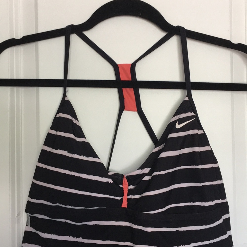 Nike Swim Top Size M10